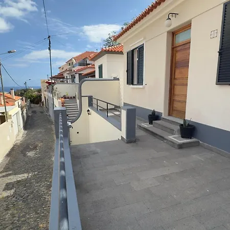 Casa Santiago Ii Фуншал
